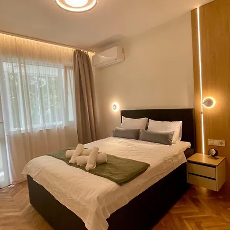 Modern Light Heaven In Center - 2br Ap Апартаменти Варна
